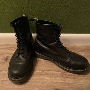 Dr. Marten boots